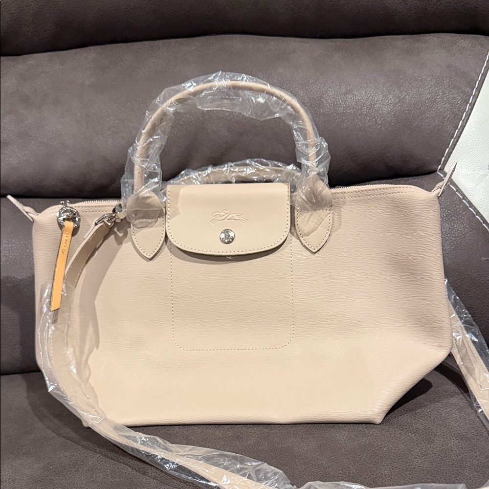 Longchamp Elegant Beige bag